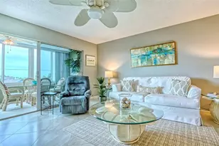 1200 E Peppertree Ln, Sarasota, FL 34242 - Photo 3