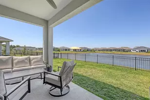 11869 Richmond Trl, Parrish, FL 34219 - Photo 5