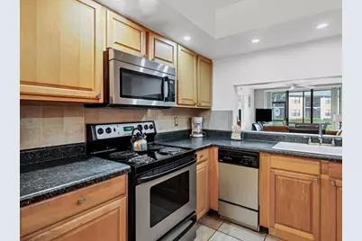 4315 45th Avenue W #103, Bradenton, FL 34210 - Photo 5