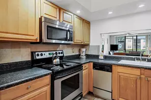 4315 45th Ave W, Bradenton, FL 34210 - Photo 5