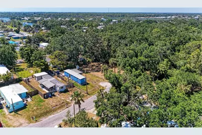 205 Sierra Street N, Nokomis, FL 34275 - Photo 17