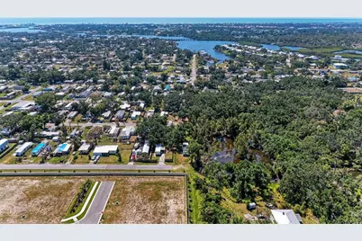 205 Sierra Street N, Nokomis, FL 34275 - Photo 9