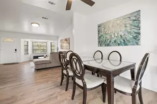 9080 Caloosa Dr, Venice, FL 34293 - Photo 5