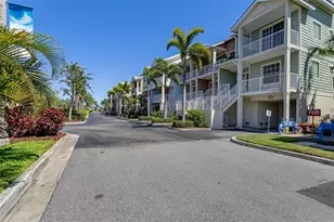 3248 Mangrove Point Dr, Ruskin, FL 33570 - Photo 3