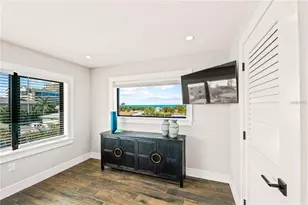 135 Grant Dr, Sarasota, FL 34236 - Photo 23