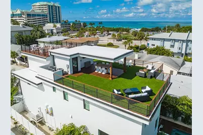 135 Grant Drive, Sarasota, FL 34236 - Photo 3