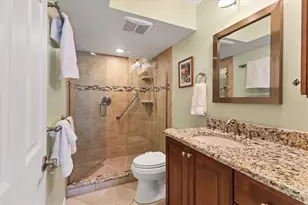 210 Santa Maria St, Venice, FL 34285 - Photo 23