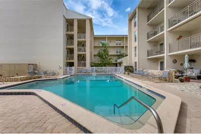 845 Benjamin Franklin Drive #101, Sarasota, FL 34236 - Photo 11