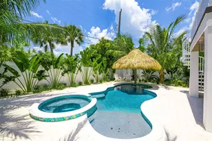 221 Grant Dr, Sarasota, FL 34236 - Photo 59