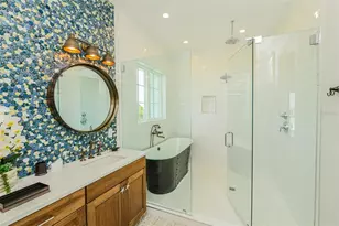 221 Grant Dr, Sarasota, FL 34236 - Photo 33