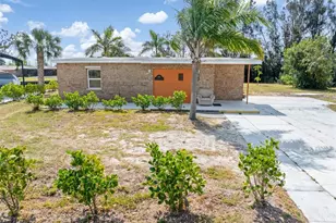 891 Palmetto Dr NE, Port Charlotte, FL 33952 - Photo 35