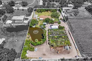 5024 37th St E, Bradenton, FL 34203 - Photo 3