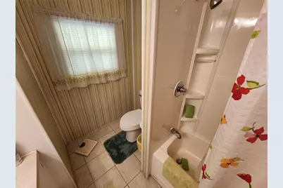 5408 Chateau Lane, Bradenton, FL 34207 - Photo 17