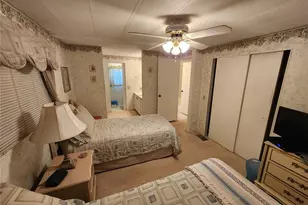 5408 Chateau Ln, Bradenton, FL 34207 - Photo 15