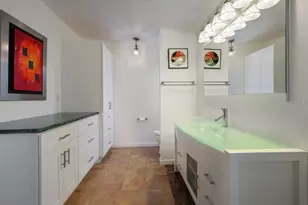 381 Bimini Dr, Palmetto, FL 34221 - Photo 7