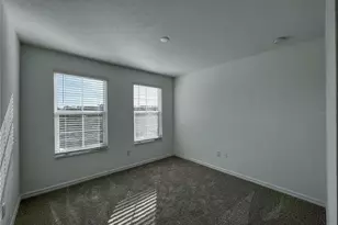 4067 Via Sienna Cir, Sarasota, FL 34243 - Photo 23