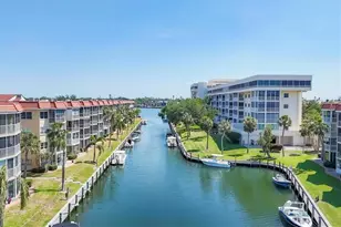 1250 N Portofino Dr, Sarasota, FL 34242 - Photo 23