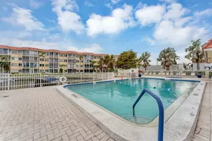 1250 N Portofino Dr, Sarasota, FL 34242 - Photo 25