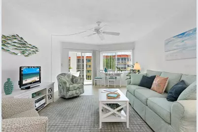 1250 N Portofino Drive #304, Sarasota, FL 34242 - Photo 7