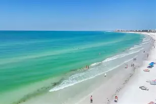 1250 N Portofino Dr, Sarasota, FL 34242 - Photo 33