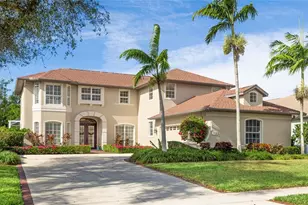 9226 13th Ave Cir NW, Bradenton, FL 34209 - Photo 3