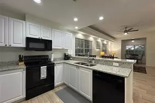 3803 54th Dr W, Bradenton, FL 34210 - Photo 9