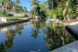 301 Avenida Madera, Sarasota, FL 34242 - Photo 17