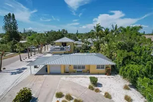 301 Avenida Madera, Sarasota, FL 34242 - Photo 31