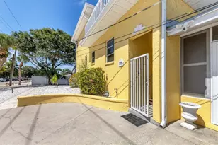 301 Avenida Madera, Sarasota, FL 34242 - Photo 1