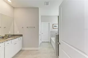 17555 Cantarina Cove, Bradenton, FL 34211 - Photo 47