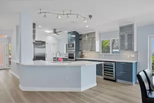 3931 Bay Shore Rd, Sarasota, FL 34234 - Photo 13