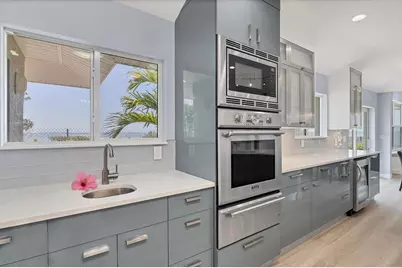 3931 Bay Shore Road, Sarasota, FL 34234 - Photo 15