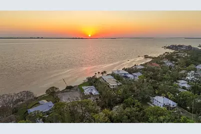 3931 Bay Shore Road, Sarasota, FL 34234 - Photo 1