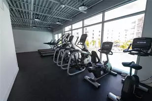 1703 N Tamiami Trl, Sarasota, FL 34234 - Photo 29