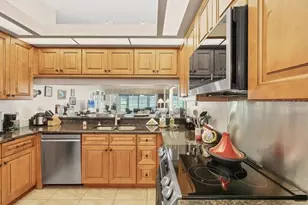 7724 Palm Aire Ln, Sarasota, FL 34243 - Photo 13