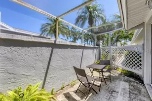 7724 Palm Aire Ln, Sarasota, FL 34243 - Photo 17