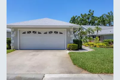 7724 Palm Aire Lane, Sarasota, FL 34243 - Photo 5