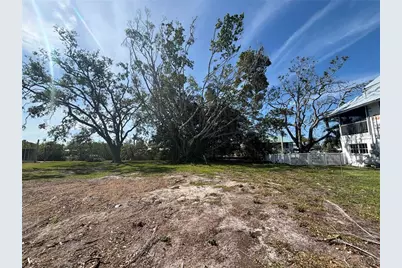 4417 Dolphin Lane, Palmetto, FL 34221 - Photo 3