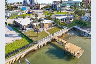 15305 Harbor Drive, Madeira Beach, FL 33708 - Photo 7