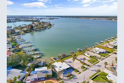 15305 Harbor Drive, Madeira Beach, FL 33708 - Photo 15