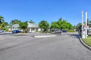 3605 54th Dr W, Bradenton, FL 34210 - Photo 37