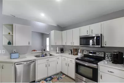 1304 Capri Isles Boulevard #31, Venice, FL 34292 - Photo 15