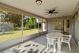 2271 Pine View Cir, Sarasota, FL 34231 - Photo 41