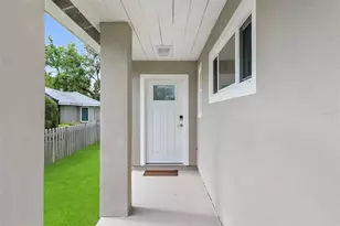 5824 Wildwood Ave, Sarasota, FL 34231 - Photo 5