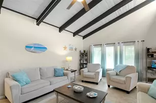 5824 Wildwood Ave, Sarasota, FL 34231 - Photo 9