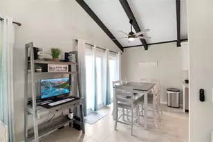 5824 Wildwood Ave, Sarasota, FL 34231 - Photo 29