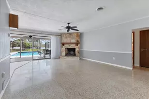 4311 52nd St E, Bradenton, FL 34208 - Photo 9