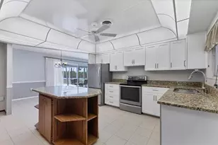 4311 52nd St E, Bradenton, FL 34208 - Photo 13