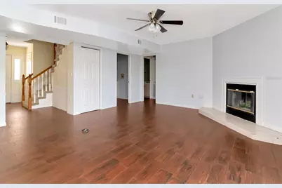 1310 91st Court NW, Bradenton, FL 34209 - Photo 5