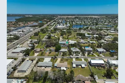 4420 101st Street W, Bradenton, FL 34210 - Photo 37